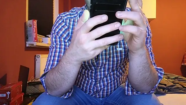 Henner33 online show from January 13, 5:55 pm