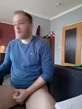 Henner33 online show from March 2, 1:38 pm