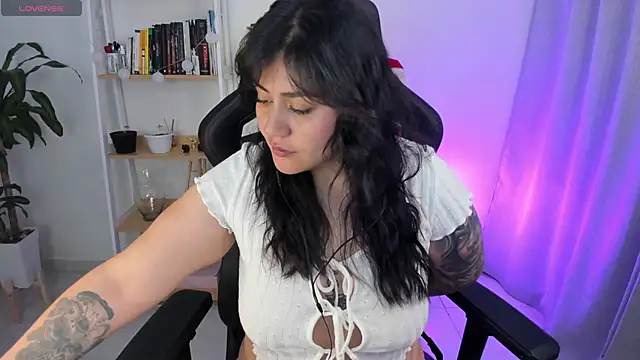 GretaX-X online show from November 18, 10:31 am