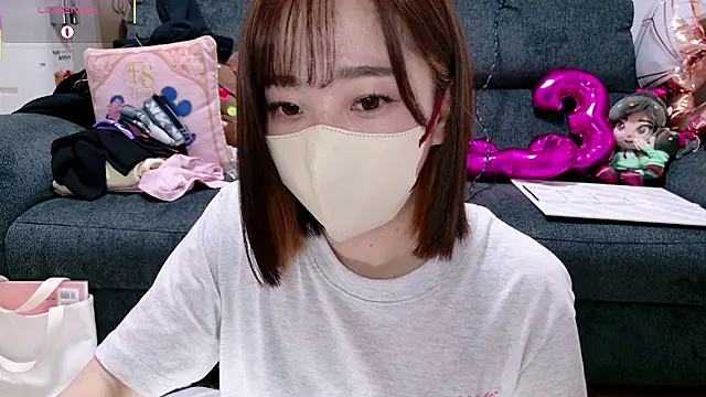 Rio chan  online show from April 16, 12:00 am