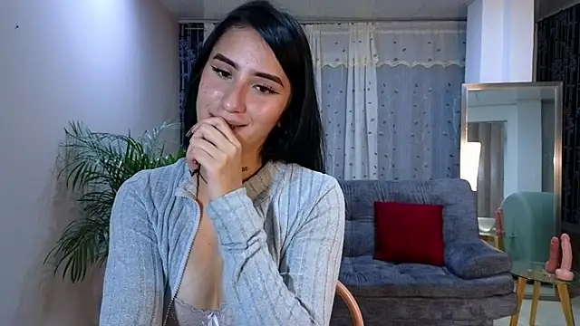 Snapshot of mei_sweetcat chatting on February 6, 2:11 am mei sweetcat online show from February 6, 2:11 am