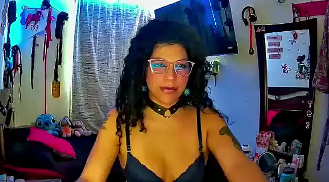 Snapshot of NicollWilliams_420 chatting on January 14, 4:08 pm NicollWilliams 420 online show from January 14, 4:08 pm