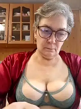 IrinaSweet54 online show from October 6, 7:50 am