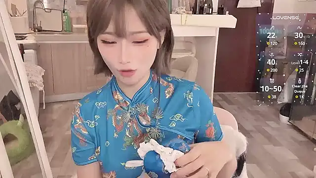 Snapshot of -XunMengLong- chatting on February 22, 10:09 pm -XunMengLong- online show from February 22, 10:09 pm