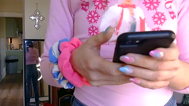 Snapshot of Sexyhottpunani chatting on May 2, 5:29 pm Sexyhottpunani online show from May 2, 5:29 pm