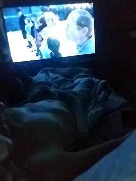 Snapshot of toast843 chatting on December 28, 10:13 pm toast843 online show from December 28, 10:13 pm