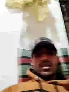 Snapshot of MDROBEL007 chatting on January 31, 11:46 am MDROBEL007 online show from January 31, 11:46 am