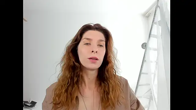 Snapshot of YourSuperModel chatting on May 8, 6:30 am YourSuperModel online show from May 8, 6:30 am