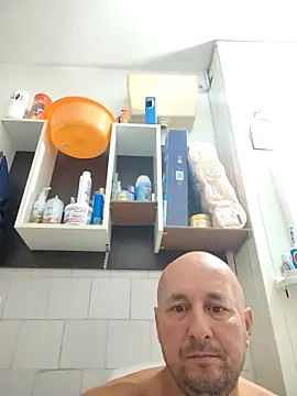 Snapshot of intx800 chatting on September 11, 2:22 am intx800 online show from September 11, 2:22 am