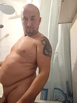 Snapshot of intx800 chatting on September 18, 5:48 pm intx800 online show from September 18, 5:48 pm