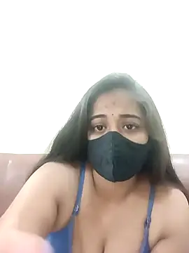 DIZZLING DIVA online show from January 2, 5:18 pm