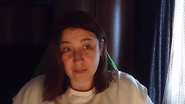 Snapshot of FiireTaliia chatting on March 14, 1:57 pm FiireTaliia online show from March 14, 1:57 pm