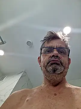 axecoman60 online show from February 9, 2:38 am