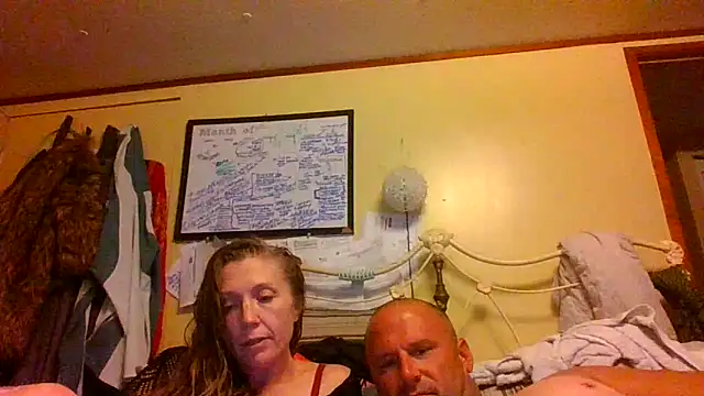 Snapshot of raybo715 chatting on May 26, 3:35 am raybo715 online show from May 26, 3:35 am