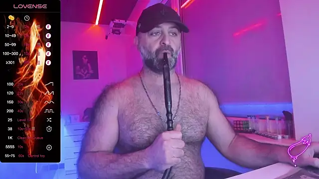 MAGABEAR077 online show from February 12, 11:11 pm