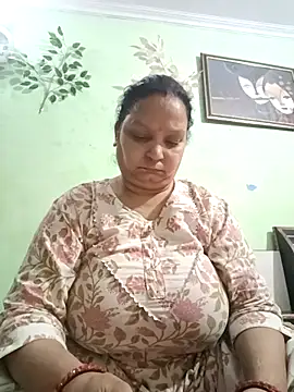 Snapshot of Kavya_kapoor chatting on February 23, 6:12 pm Kavya kapoor online show from February 23, 6:12 pm