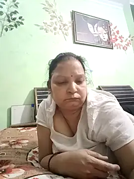 Snapshot of Kavya_kapoor chatting on March 8, 4:50 pm Kavya kapoor online show from March 8, 4:50 pm