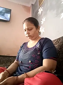 Snapshot of Kavya_kapoor chatting on March 19, 2:16 am Kavya kapoor online show from March 19, 2:16 am