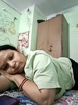 Snapshot of Kavya_kapoor chatting on September 19, 8:38 am Kavya kapoor online show from September 19, 8:38 am