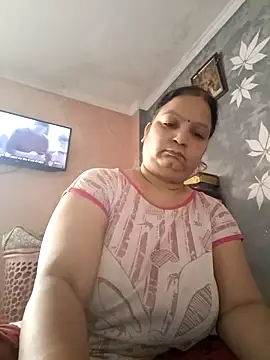 Snapshot of Kavya_kapoor chatting on September 26, 1:31 am Kavya kapoor online show from September 26, 1:31 am