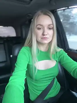 Snapshot of Devill_Angel_ chatting on January 5, 11:15 am Devill Angel online show from January 5, 11:15 am
