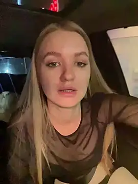 Snapshot of Devill_Angel_ chatting on January 19, 4:36 pm Devill Angel online show from January 19, 4:36 pm
