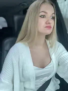 Snapshot of Devill_Angel_ chatting on February 8, 2:05 pm Devill Angel online show from February 8, 2:05 pm