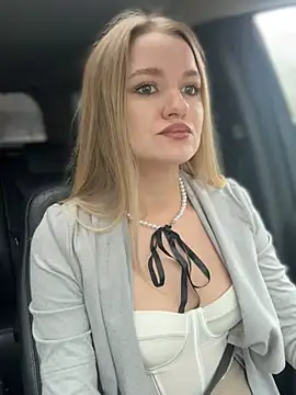 Snapshot of Devill_Angel_ chatting on March 6, 12:19 pm Devill Angel online show from March 6, 12:19 pm