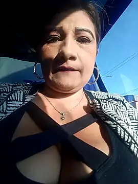 Snapshot of Hannahcandyy chatting on January 17, 12:21 pm Hannahcandyy online show from January 17, 12:21 pm