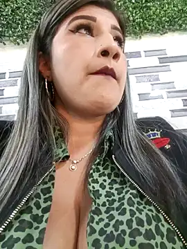 Snapshot of Hannahcandyy chatting on January 23, 10:22 pm Hannahcandyy online show from January 23, 10:22 pm