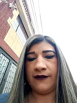 Snapshot of Hannahcandyy chatting on February 14, 1:08 pm Hannahcandyy online show from February 14, 1:08 pm