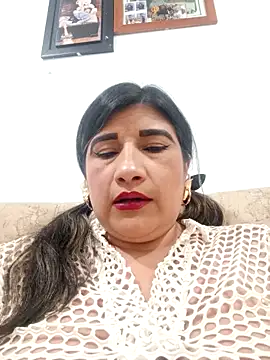 Snapshot of Hannahcandyy chatting on March 31, 10:54 pm Hannahcandyy online show from March 31, 10:54 pm