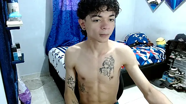 Snapshot of Lovebeng_ chatting on January 25, 9:14 pm Lovebeng  online show from January 25, 9:14 pm