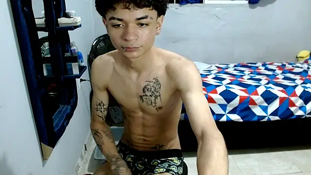 Snapshot of Lovebeng_ chatting on February 11, 2:03 am Lovebeng  online show from February 11, 2:03 am