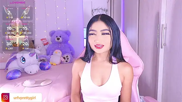 urfavprettygirl online show from May 2, 6:29 am