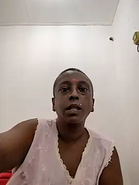 Snapshot of mamakarma1403 chatting on June 27, 1:43 am mamakarma1403 online show from June 27, 1:43 am