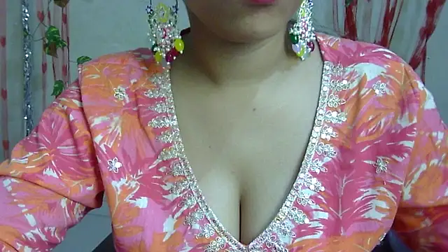 Snapshot of Preeti-Sexy chatting on October 24, 5:37 am Preeti-Sexy online show from October 24, 5:37 am