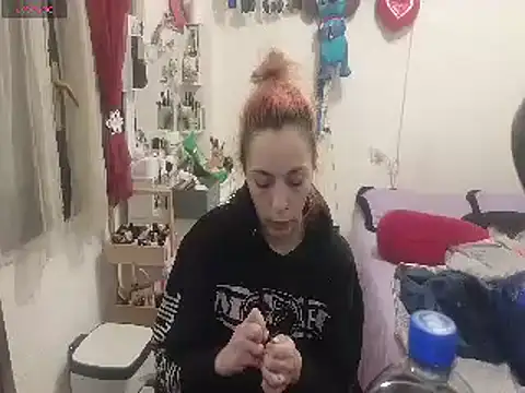 Snapshot of kattleya1407 chatting on March 5, 11:38 pm kattleya1407 online show from March 5, 11:38 pm