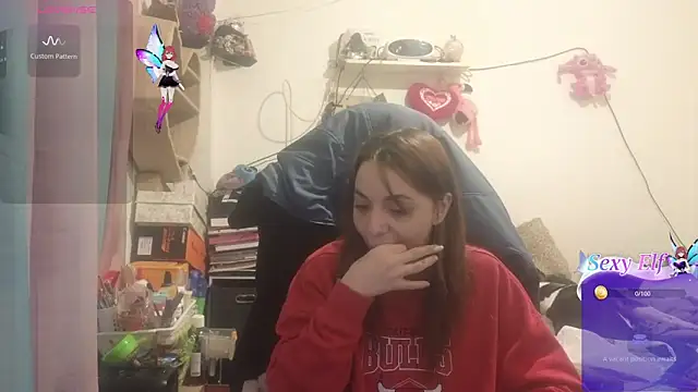 Snapshot of kattleya1407 chatting on December 21, 2:51 am kattleya1407 online show from December 21, 2:51 am