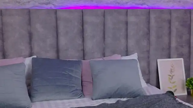 AliceBrayan online show from March 14, 2:41 pm