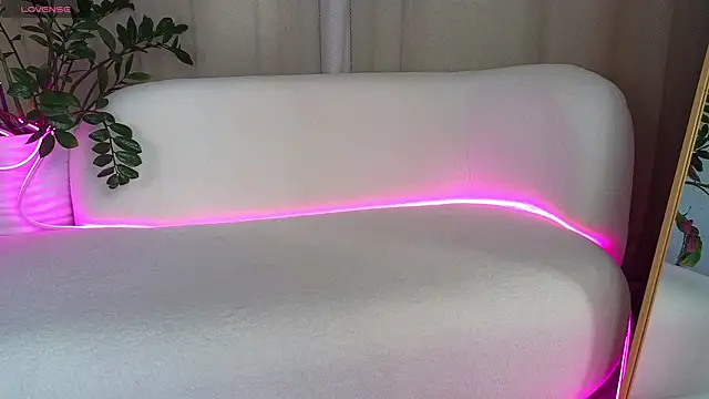 AliceBrayan online show from March 22, 5:17 am