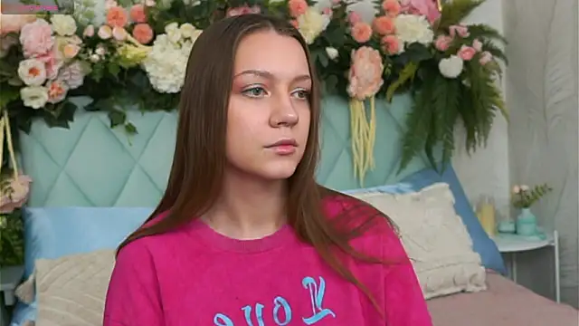 AliceBrayan online show from March 11, 5:08 pm