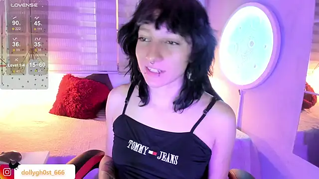 Ghosty Doll online show from April 10, 8:24 pm