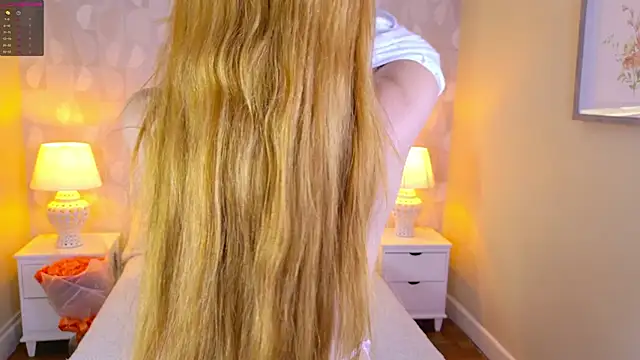 april rousse online show from February 19, 11:14 pm