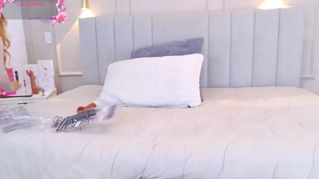 april rousse online show from October 16, 2:51 pm