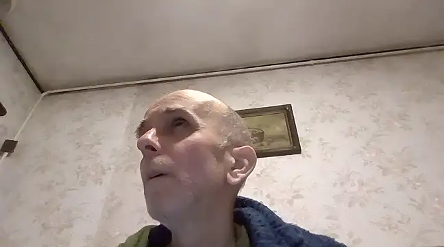 Snapshot of mariusica1@xh chatting on February 3, 7:31 pm mariusica1xh online show from February 3, 7:31 pm