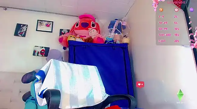 nicol gill  online show from January 18, 2:23 pm