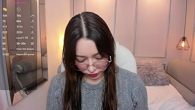 Lanna18 online show from October 10, 11:42 am