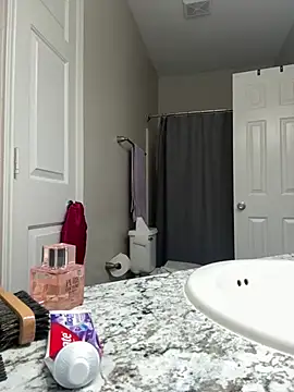 SexyHoneyRedd online show from February 18, 11:33 am