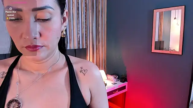 Snapshot of Janne_lee chatting on November 6, 7:59 pm Janne lee online show from November 6, 7:59 pm